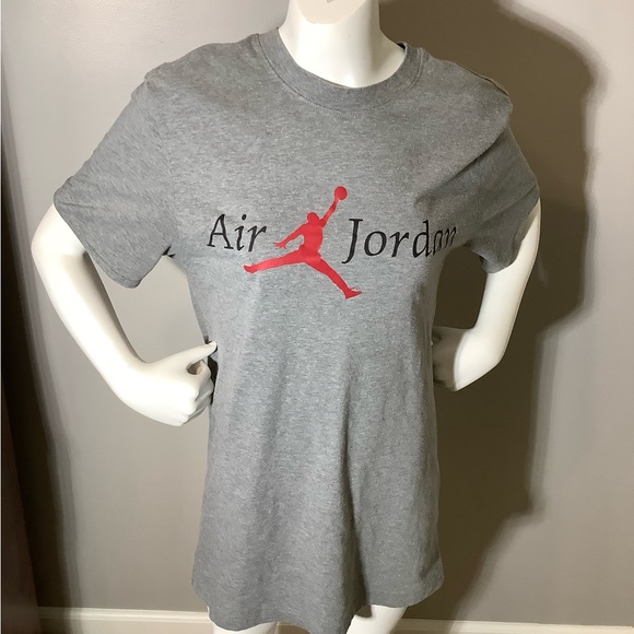 Air Jordan Other - Men’s Air Jordan Small Standard Fit Short Sleeve Shirt
